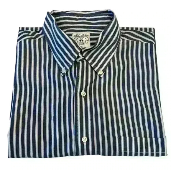 Brooks Brothers Other - Brooks Brothers Short Sleeve Sport Shirt Size L